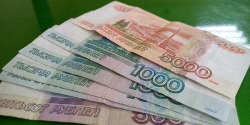 Хорошая зарплата картинки. 100 тыс рублей купюра. 30 тысяч рублей в руках. Миллион рублей. Рубли в руках.