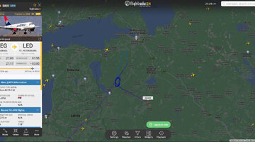 мотоциклист задержался. байкеры на ночной трассе. мотоциклист задержался. погоня за мотоциклом. мотоциклист задержался.