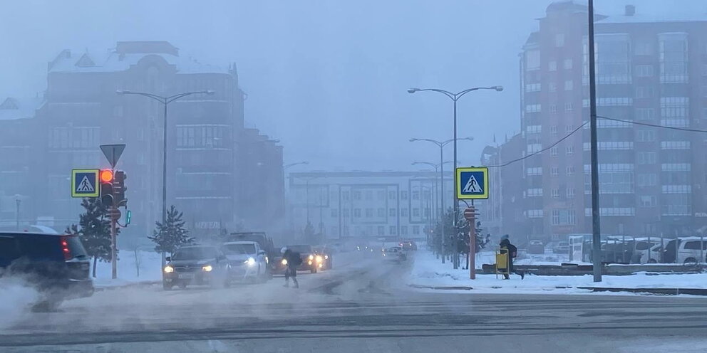 Опасные ситуации в городе. Опасности в сельской местности. Опасности в городе. Опасные ситуации в городе. Опасности в городе обж.
