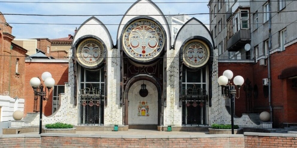 Пособия на детей от 3 до 7 лет таблица. Финансирование детских камышин. Источники финансирования пособий. Выплаты детям сиротам. Финансирование детских чита.