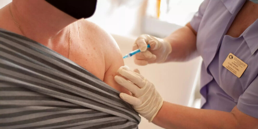 сусп. вакцина энцевир (от энцефалита). вакцинация против клещевого энц. вакцинация от клевого энц. вакцина от энцефалита.