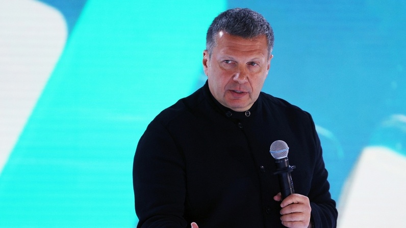 Рзаев назвал русской свиньей