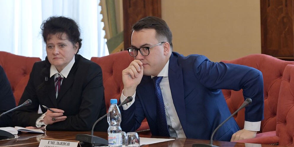 Глава республики коми гольдштейн фото