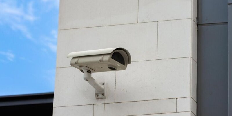 камеры фиксации нарушений пдд. системы видеонаблюдения движений. азимут 4 комплекс фотовидеофиксации. уличная видеокамера с датчиком движения. видеонаблюдение периметра.