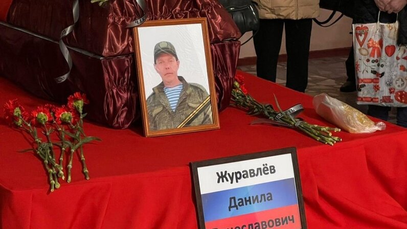 нормально юмор. я к сожалению. извините ничего. отличные отношения с коллегами на работе. к сожалению слишком часто мы оказываемся.