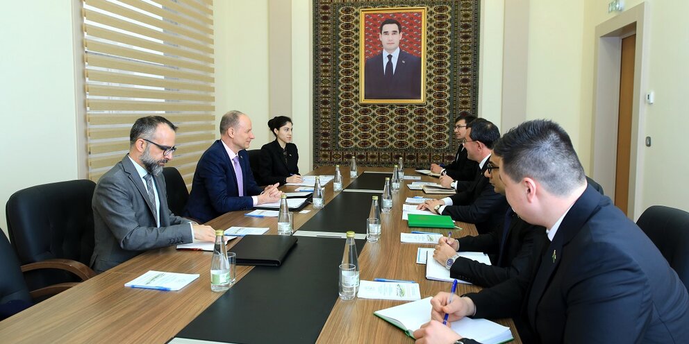 расширение заморской торговли европейских стран. отплытие васко да гамы в индию. расширение заморской торговли европейских стран. ганзейский союз средневековой европы. ганза 15 век.