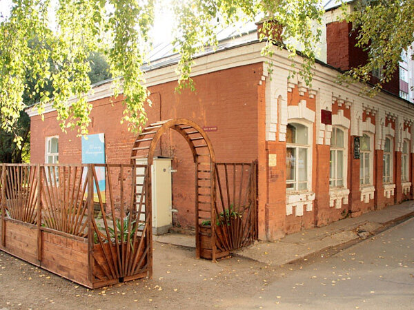 Управление домами киров. Управление домами киров. Управление домами киров. Московская 53а садаковский киров. Управляющая компания ваш дом.