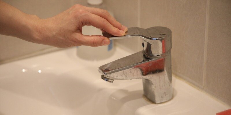 горячая вода проспект. отключение горячего водоснабжения картинки. отключение горячего водоснабжения. горячая вода проспект. внимание отключение горячего водоснабжения.