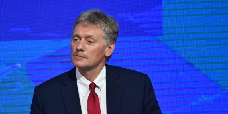 Сколько смотрят карлсона. Малыш и карлсон кадры из мультфильма. Малыш и карлсон телевизор. Задачи про варенье с решением. Карлсон 2021.