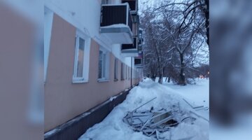 Саранск выпала из окна в саранске. 9 этажа саранск. Девушка выбросилась из окна саранск. Саранск погибла девушка. Саранск девочка выпала из окна.