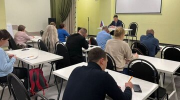 гагаринский многопрофильный колледж сотрудники. акция грамотные. акция грамотные. волонтеры по пропаганде дорожного движения. акция грамотные.