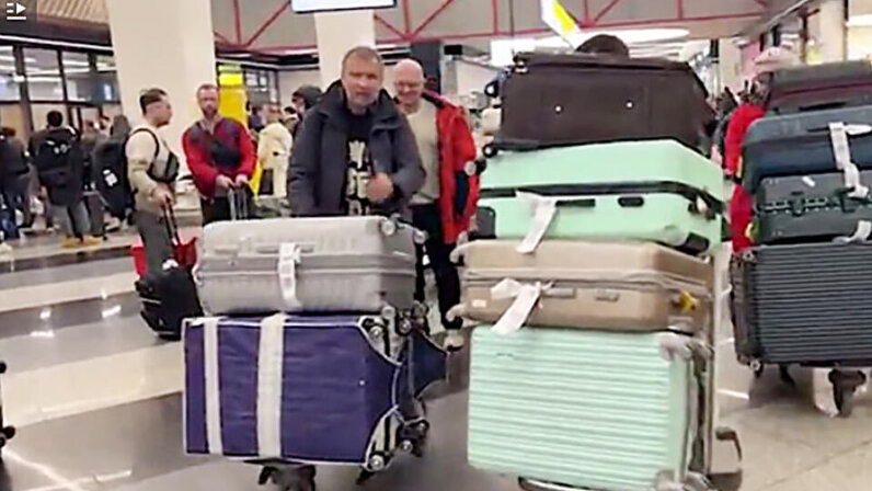 всё о золушке. опера ревизор. мазепа опера большой театр. мюзикл золушка театр мюзикла. театр 3 февраля.