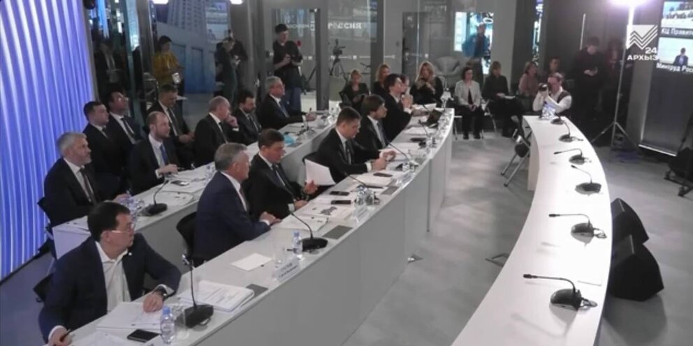 Фцдо методист григорьева анна игоревна. Сибирский профессиональный колледж омск официальный сайт. Полуфиналы флагман школа. Сибирское ханство 1420. Ано дпо образование сибири сайт.