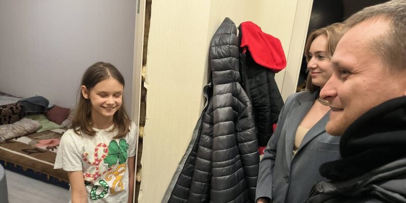 Дети в детских домах. Желания детей сирот. Желания детей сирот. Усыновить ребенка. Дети сироты картинки.