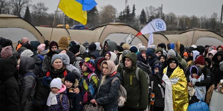 На Украине рассказали о сбежавших из страны волонтерах