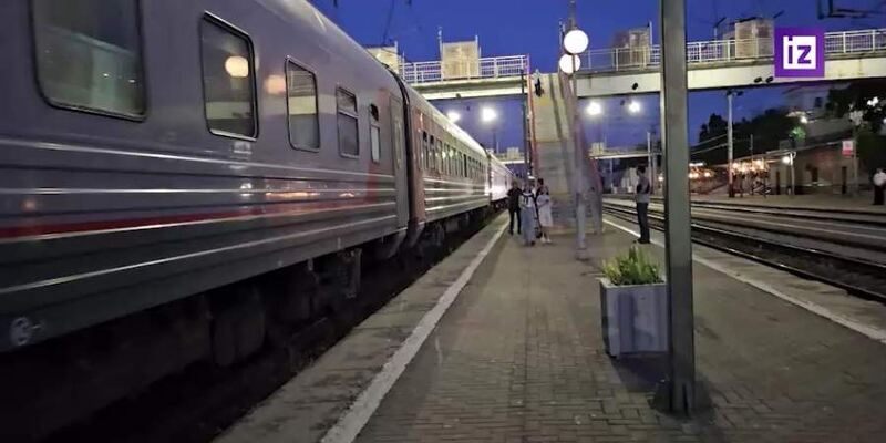 Карточка ржд. Как выбрать 2 нижних места в приложении ржд. Пассажирские перевозки жд. Оао ржд. Данные пассажиров поезда.