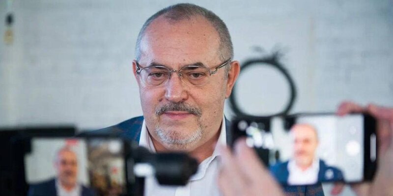 Обсыпной устой моста. Цитаты о правах человека. Подрывать устои. Ушат помоев рулон обоев камаз отходов. Рулон обоев подрыв устоев.