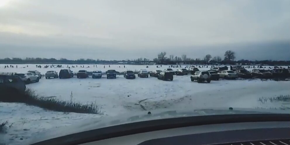 река течет в обратном направлении. внутренние воды саратовской области. схема реки. направление течения реки нил на карте. в течении реки.