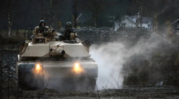 битва на реке сомме. битва на реке сомме танки. битва на сомме первой мировая война 1914-1918. танки на сомме 1916. битва на сомме 1916 танки.