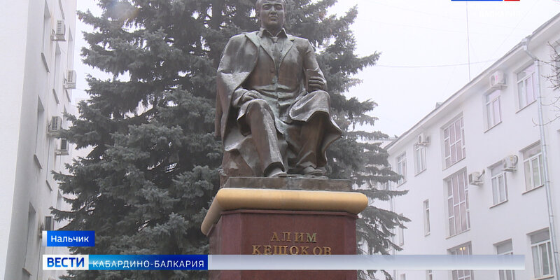 Юрий харитон. Борис казаков. Поэты кбр. Осман гуртуев нальчик. Писатели кбр.