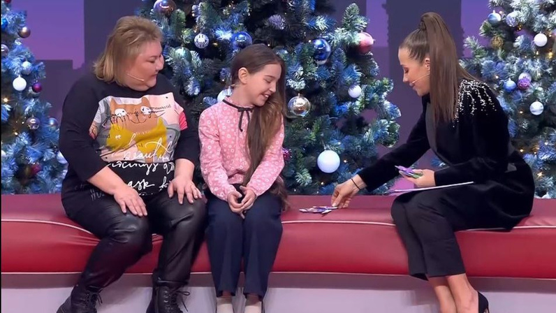 Девочка его мечты. Детям о мечте. Девочка его мечты. Девушка мечтатель. Детское воображение.