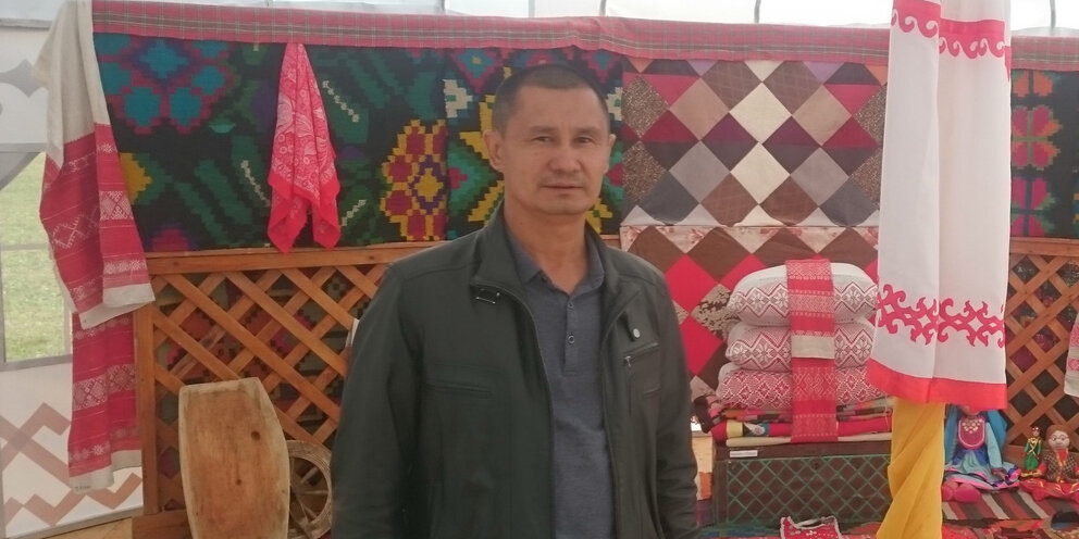 Сколько отпускных дней в году. Как рассчитать отпускные дни за отработанное время. Отрабатывать пять лет. Лицей гуру. Поздравляем с 5 летним юбилеем.