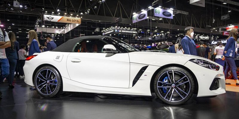 выставка ретро автомобилей в самаре. Royal auto show санкт петербург. ретро музеи в сочи. музей ретро автомобилей в санкт-петербурге. галерея автомобилей.