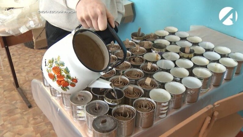 Candle making jars. рыба делающая свечу. гелевые свечи. рыба эулахон. торт рыба фугу.