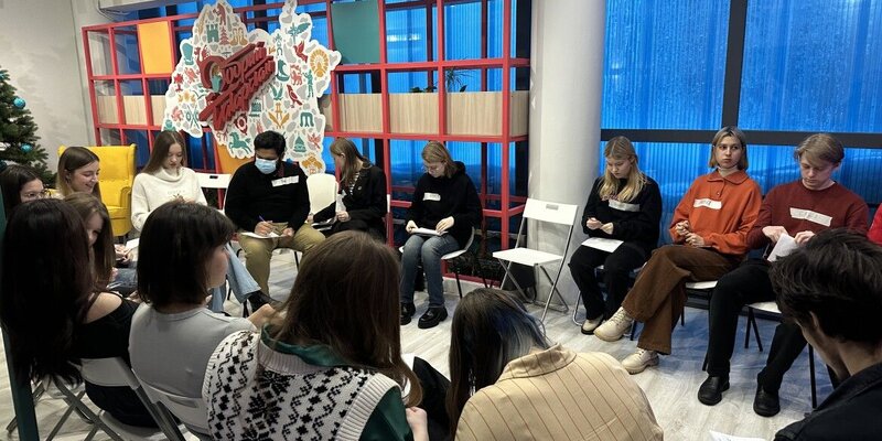 Бакалавр магистр. Преподавание в разных странах. Учитель и ученик. Сингапурская школа. Преподавание в разных странах.