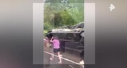 Очевидцы сняли последствия столкновения самосвала и&nbsp;автобуса в&nbsp;Подмосковье|