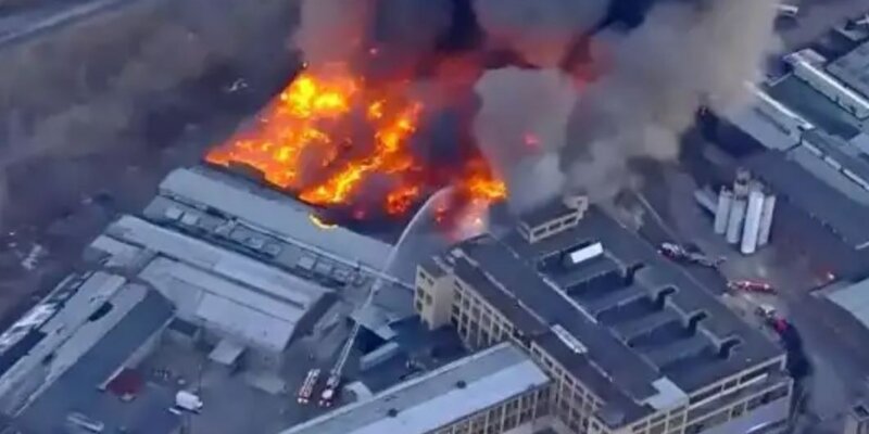 Где чемоданчик крауса. Кейс алюминиевый с замком. Где чемоданчик крауса. Кейс cargo l6 pro. Где чемоданчик крауса.