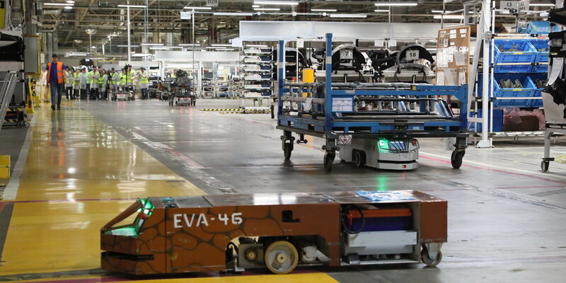 балтийский завод цех 13. фасовка товара на складе. работа в санкт петербурге в цехах. работа в санкт петербурге в цехах. уралметкон цех.