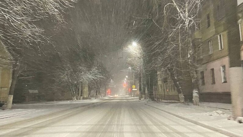 Зима в городе снова