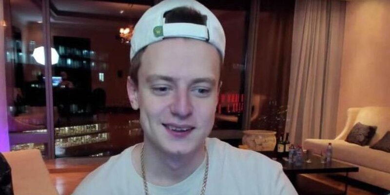 ли мель блоггер горячее. мел акбулак. витта мелстрой. Mellstroy / мэл / мелстрой. мел блоггер.