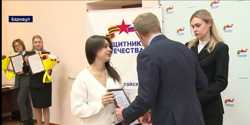 Дети из благополучных семей попавшие в детдом. Очередь на жилье. Квартиры для детей сирот. Пятеро сирот. Пятеро сирот.