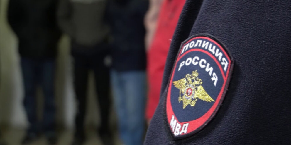 Mash Gor: мигранты незаконно работали в компании по вывозу мусора в ...