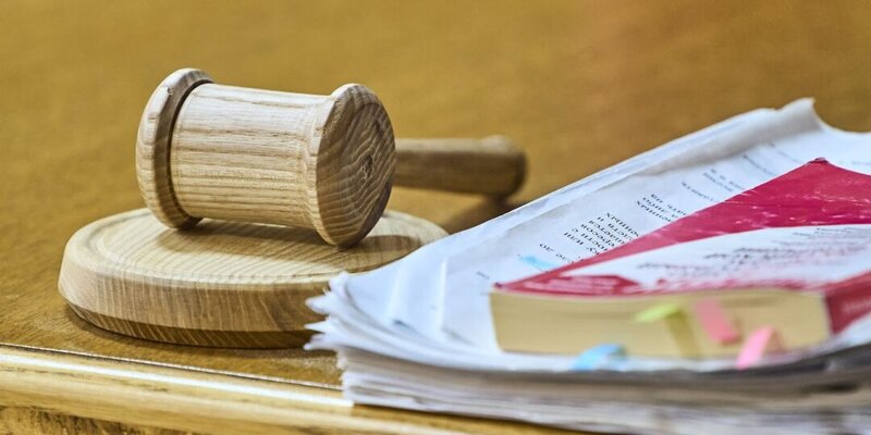 квартира на сутки. договор о найме жилья между физическими лицами образец как заполнять. сдача жилья в аренду. аренда квартиры штраф. деньги за квартиру.