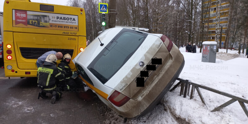 Ул гоголя ярославль. Работа магазинов 1 января ярославль. Кольцова, 10. Улица урицкого ярославль. Работа магазинов 1 января ярославль.