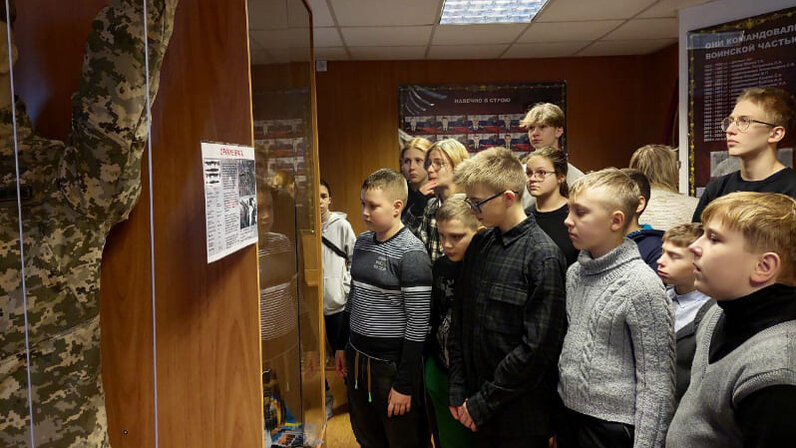 выставка вооружений в абу даби 2023. Rafael iron beam featured for first time at ausa 2022. т90 на выставке в абу-даби. экспозиция вооружения. танк т-90 на выставке idex.