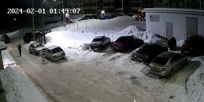 Русские полицейские машины. Прикол про тонировщика. Угнали авто. Кража автомобиля. Кража автомобиля.