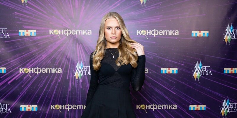 конфетка 21. 14 375гр. поликарбонатные формы для конфет pavoni. сумочки с конфетками детские. конфеты сладкое созвучие клубника.