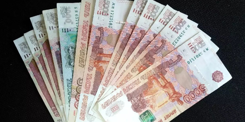 114 тысяч рублей : Томская область заняла 20 место в стране по уровню средней за
