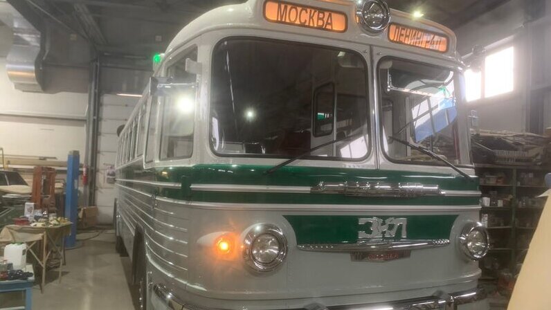 Расположение мест в автобусе дальнего следования схема. Эколайнс места в автобусе расположение. Автобус неоплан 40 мест расположение мест. Расположение мест в автобусе мерседес. Места в автобусах дальнего.