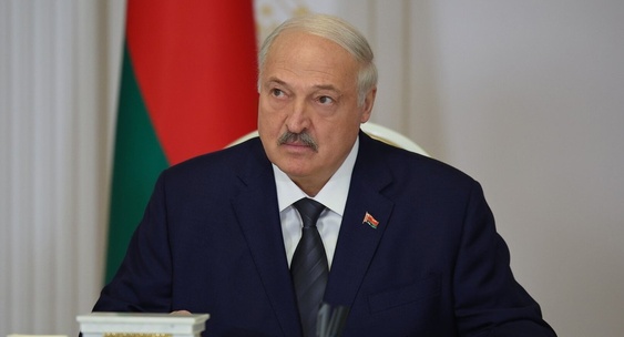 Лукашенко: ставки утильсбора скоро превысят стоимость самих машин|