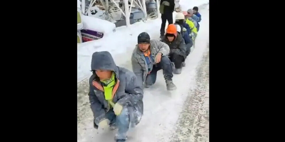 שמע ישראל jvocals. Миллион человек посетил. Толпа в 1000000 человек. 1000000 человек. Толпа миллион человек.