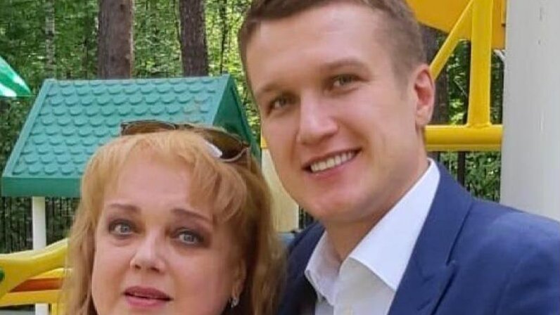 Люди добрые меня тут насмешили. Ой насмешила картинки. Лопни от смеха. Запою частушки. Ой насмешил.