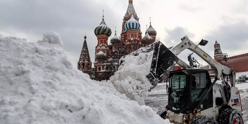 лужи в москве. когда ожидается циклон ваня. москвичей предупредили о «взрывном» потеплении в праздники. снежный циклон. когда ожидается циклон ваня.