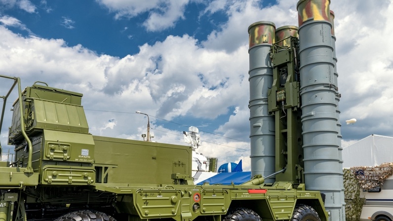 Как выглядит новая ракета орешник Военэксперт Ходаренок: ЗРС С-500 может перехватывать подобные "Орешнику" ракеты 