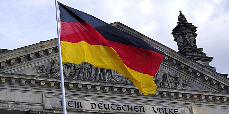 Немецкий политик высказался за сворачивание присутствия армии США в Германии