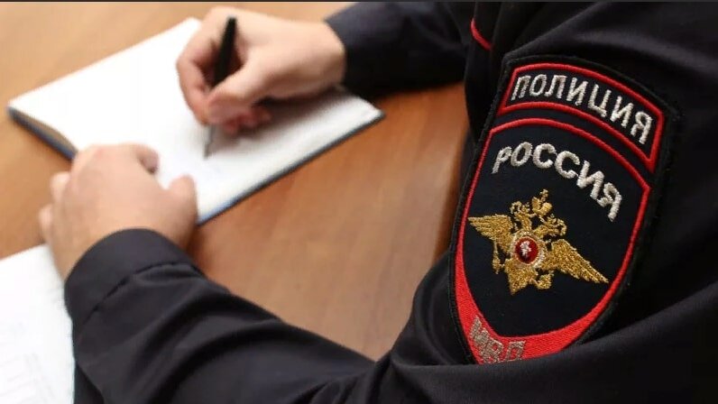 телефон полиция службы. полиция россии машины 102. номер телефона полиции. номера телефонов экстренных служб. как вызвать милицию по сотовому телефону.